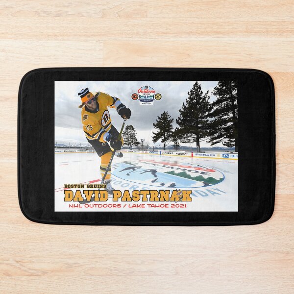 Artikelvorschau, David Pastrnak – NHL Outdoors – Lake Tahoe 2021 entworfen und verkauft von JenniferHammo.