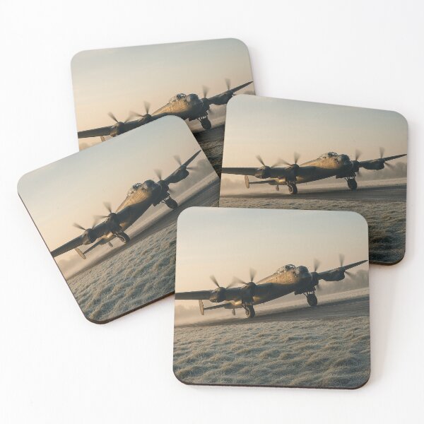 Artikelvorschau, Lancaster Bomber Frosty Dawn entworfen und verkauft von Airpower Art.