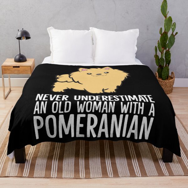 Item preview, Nunca subestimes a un viejo con un pomerania designed and sold by jorvpkvzzwo87.