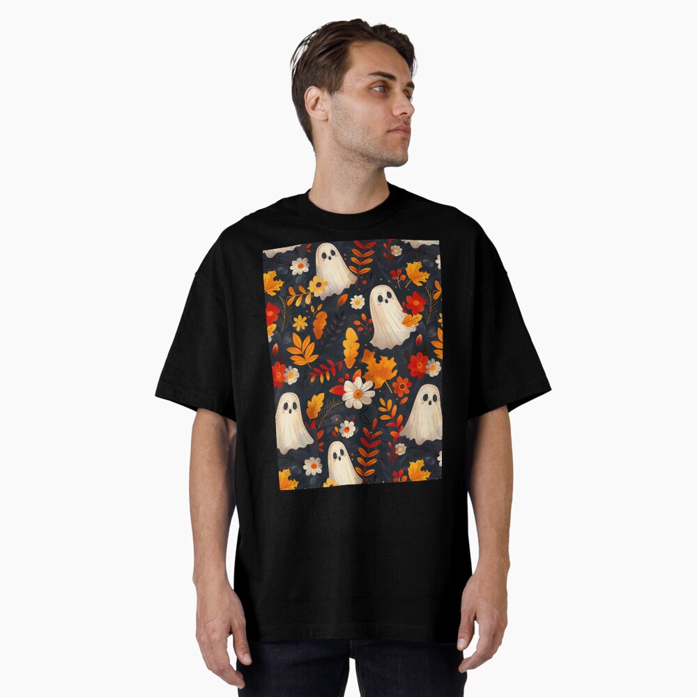 Oversized T-Shirt Halloween Spooky Ghosts: Fall leaves edition