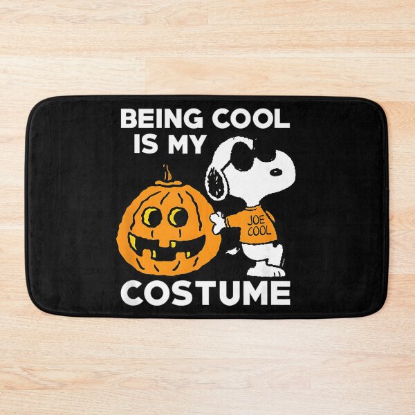 Aperçu de l'œuvre Le Halloween cool de Snoopy et Peanuts créée et vendue par DuckworthSixta.