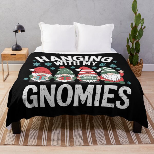 Artikelvorschau, Lustige Gnome Weihnachtsliebhaber Gnome entworfen und verkauft von tearbytea.