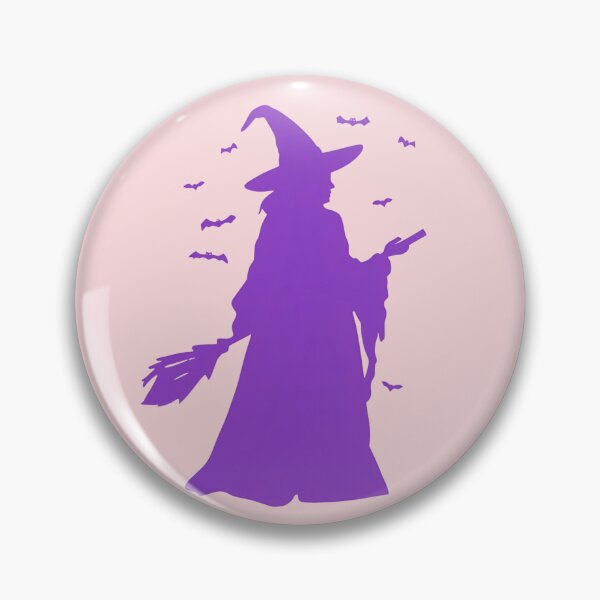 Artikelvorschau, VIOLETTE HEXE MIT IHREM BESEN UND FLEDERMÄUSSEN entworfen und verkauft von RISE Creations.