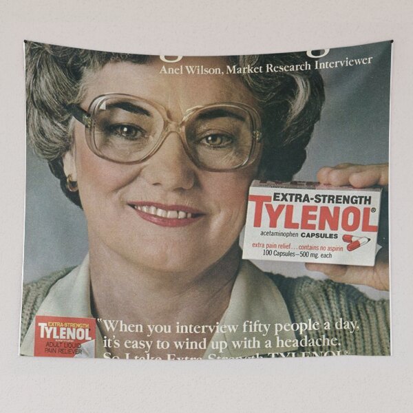 Item preview, 1982 Tylenol Extra-Strength migraine médicament designed and sold by RaymondOliver.