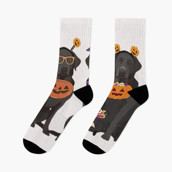 Artikelvorschau, Halloween Black Lab Dogs Shirt – Süßes Trick or Treat Kürbis Hundeliebhaber T-Shirt entworfen und verkauft von OtsukaHideoya2c.