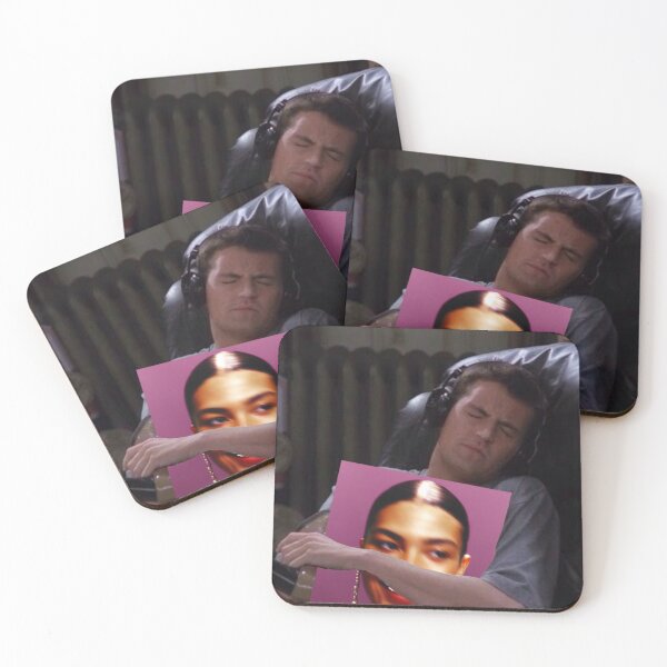 Artikelvorschau, Chandler hört sich das Messy Album an entworfen und verkauft von melisa11hernand.