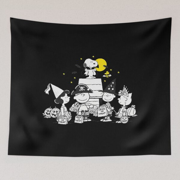 Item preview, Grupo de Halloween de Peanuts designed and sold by hacbbtkhuw71.