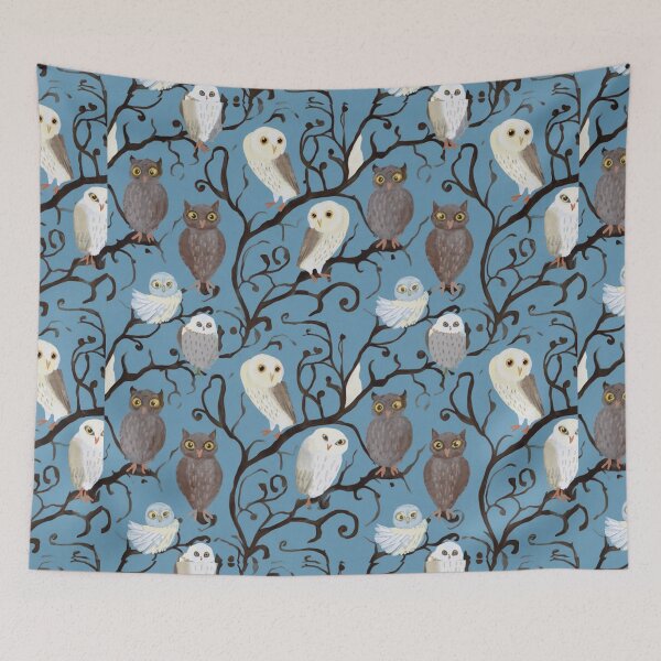 Artikelvorschau, Niedliche Eulen im Baummusterdesign entworfen und verkauft von Vintage Designs +.