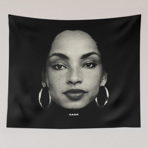 Artikelvorschau, Sade Adu T-Shirt entworfen und verkauft von ConcepcionLeg.