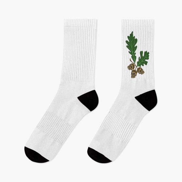 Artikelvorschau, Gotischer Eichenzweig mit Totenköpfen – Dark Side Print Socken entworfen und verkauft von OOctopusStore.