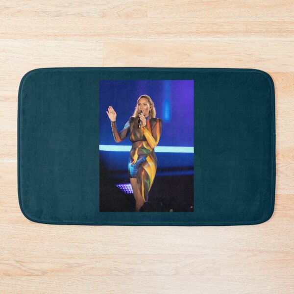 Item preview, Helene Fischer Buntes Outfit Oversized  designed and sold by bogantomasa.