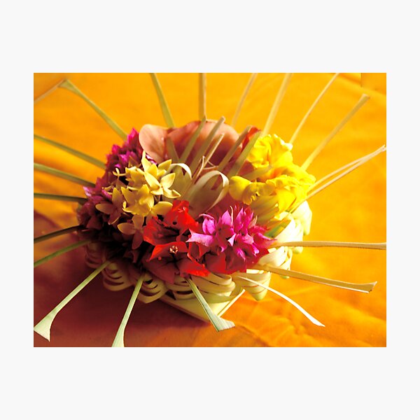 Item preview, Balinese offering designed and sold by JonathaninBali.