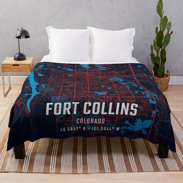 Artikelvorschau, Minimalistische Karte von Fort Collins in Rot und Blau entworfen und verkauft von HomeLivingCo.