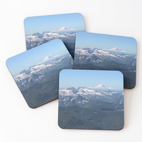 Artikelvorschau, Chimney Rock Cascade Mountains mit Mount Rainier entworfen und verkauft von flyscenicair.