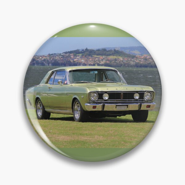Aperçu de l'œuvre Ford Falcon 1966 près du lagon créée et vendue par Andrew Felton.