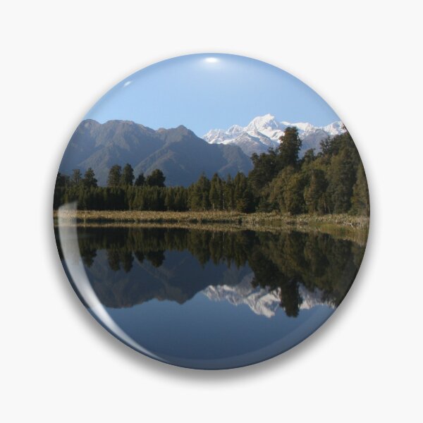 Artikelvorschau, Lake Matheson - Neuseeland entworfen und verkauft von PopularTeesandStuff.