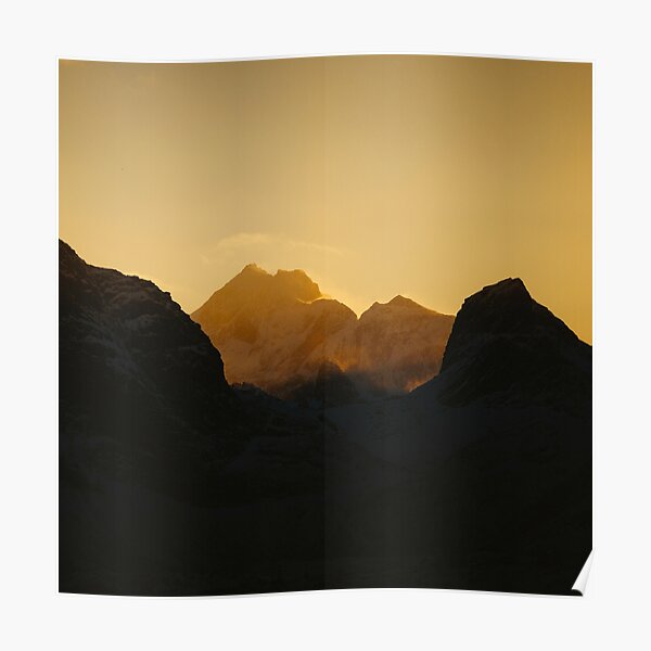 Coucher de soleil sur les Îles Lofoten en Norvège Poster