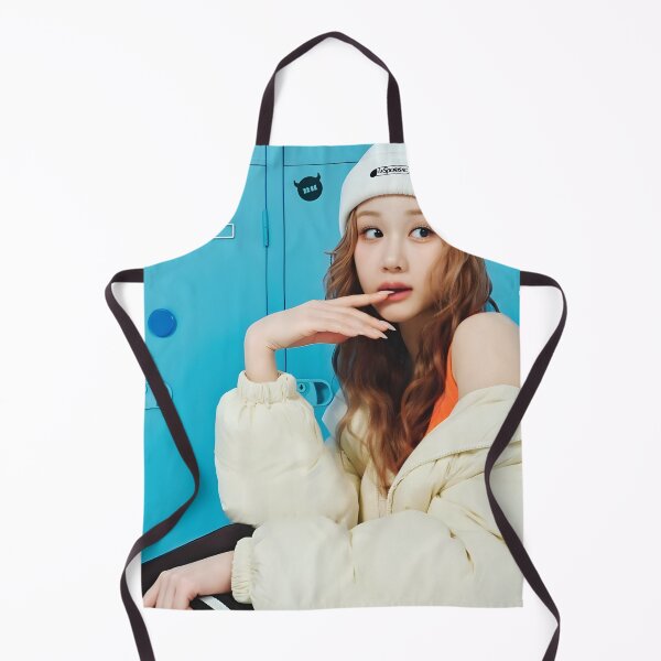 Artikelvorschau, BABYMONSTER PHARITA WE GO UP MERCH – PHARITA QUEEN ENERGY, KPOP STYLE entworfen und verkauft von Valereekmerch.