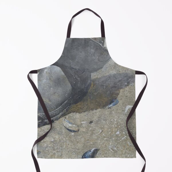 Item preview, Andrew Wyeth designed and sold by MARIAMOMO.