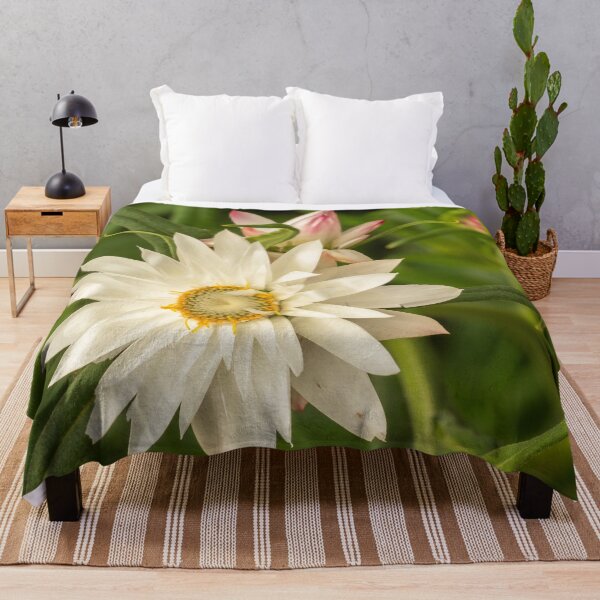 Item preview, white daisy rays designed and sold by Esther Frieda.