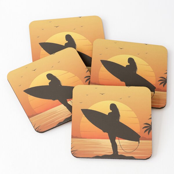 Aperçu de l'œuvre Silhouette de surfeuse au coucher du soleil – Art de la plage créée et vendue par ZENTIO.
