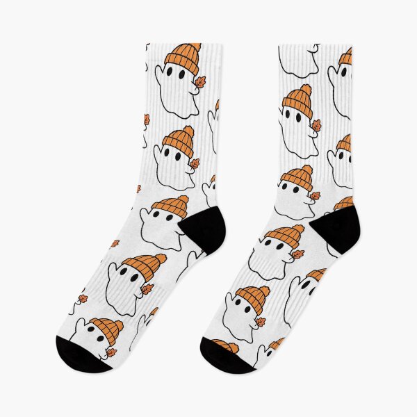 Artikelvorschau, Niedlicher Cartoon-Geist mit Beanie und Ahornblatt - Autumn Ghost entworfen und verkauft von Project X Design.