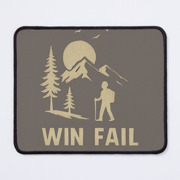 Aperçu de l'œuvre T-shirt « Motivation pour la randonnée » | Citation « Aventure en montagne » | T-shirt minimaliste vintage « Explorateur en plein air » créée et vendue par KDesignCrafts.