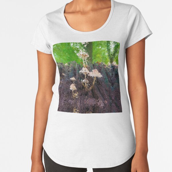 Dissolution 16 Premium Scoop T-Shirt