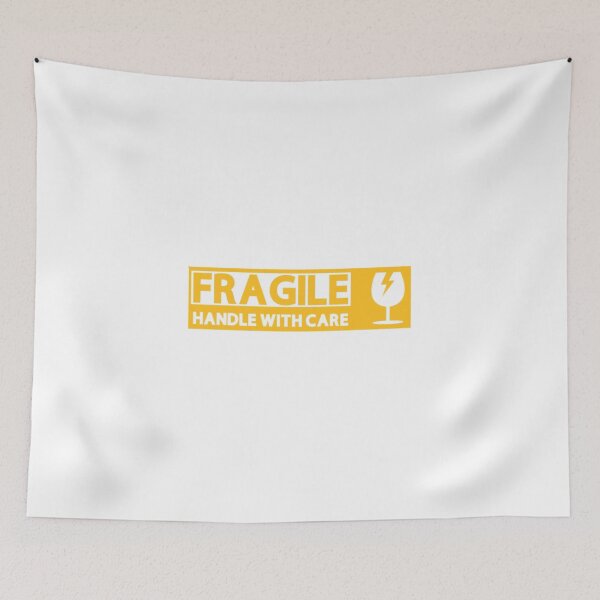 Aperçu de l'œuvre Fragile Handle with Care Pictogram Yellow créée et vendue par UmaCreatesThings.