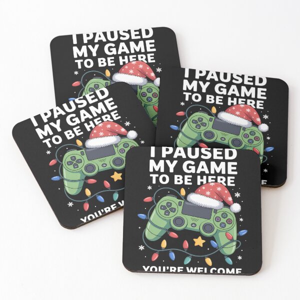 Artikelvorschau, Ich habe mein Spiel angehalten, um hier zu sein Weihnachtslichter Weihnachtsmütze Gamer entworfen und verkauft von tabdejinti.