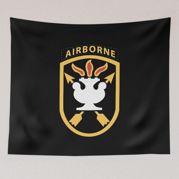 Aperçu de l'œuvre SOF - JFKSWCS - SSI sans Txt X 300 créée et vendue par Military Insignia Products.