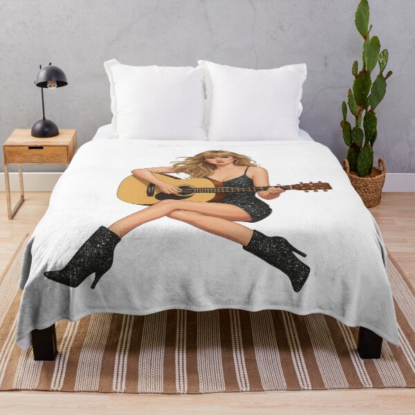 Item preview, Global star in full vocal performance, retro chic style designed and sold by CHRIST5000.