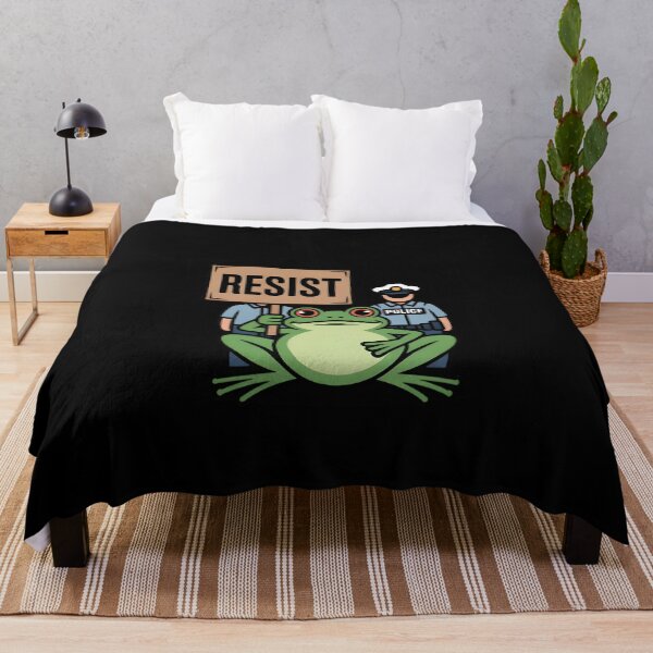 Item preview, Resista la protesta de la rana de Portland designed and sold by Avenius Graphics.