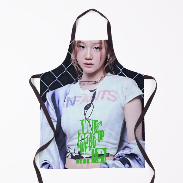 Artikelvorschau, BABYMONSTER PHARITA WE GO UP MERCH – PHARITA QUEEN ENERGY, KPOP STYLE entworfen und verkauft von Valereekmerch.