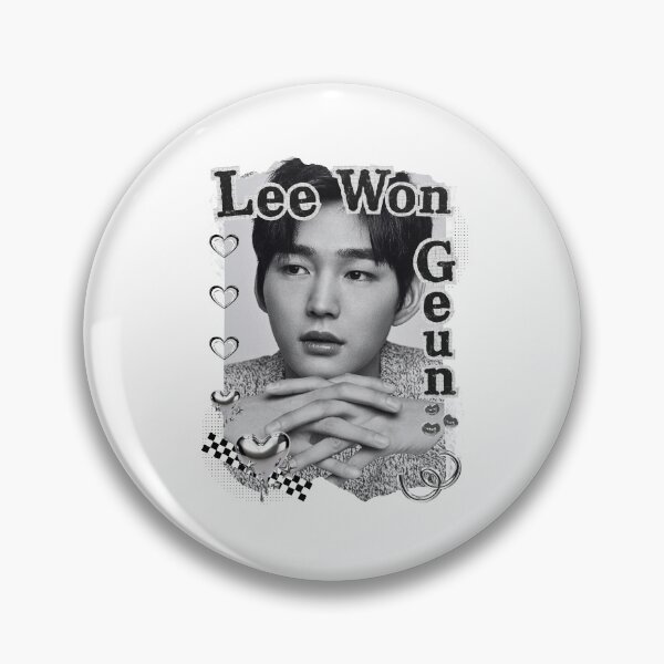 Artikelvorschau, Lee Won-geun (이원근) Koreanischer Schauspieler Kdrama Schwarz-Weiß-Collage Digitales Kunstportrait entworfen und verkauft von AJUNICE STUDIO.