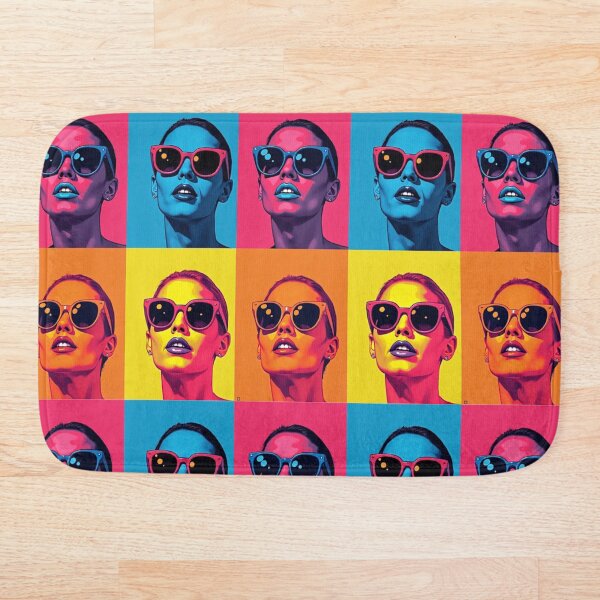 Artikelvorschau, Pop Art Mädchen mit Brille Quartett 2 – Lebendige Retro-Wandkunst entworfen und verkauft von DavisDesigns79.