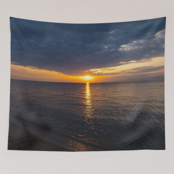 Aperçu de l'œuvre Coucher de soleil à Peraia créée et vendue par Imbeccable Images.