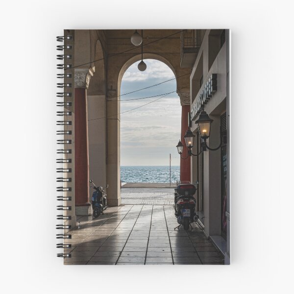 Artikelvorschau, Zum Meer entworfen und verkauft von Imbeccable Images.