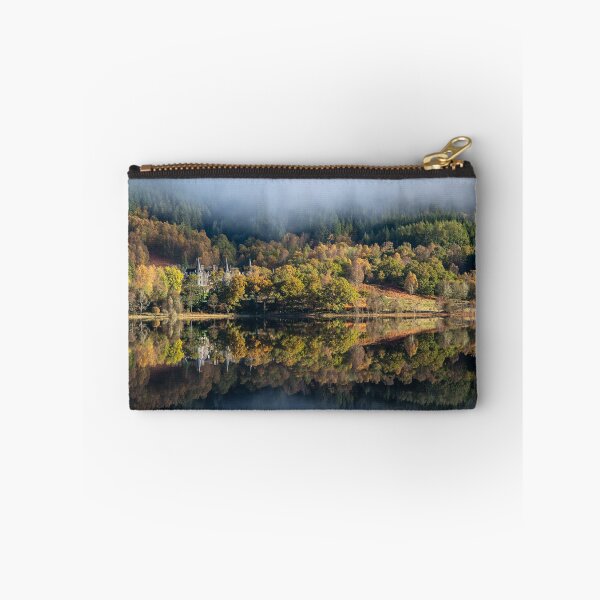 Aperçu de l'œuvre Tigh Mor sur le Loch Achray, Trossachs. Écosse créée et vendue par CEastwoodPhotos.