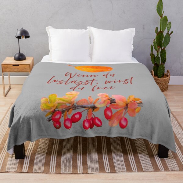 Artikelvorschau, Achtsames Herbstdesign mit Beeren & Blatt entworfen und verkauft von Katja LebenFreude.