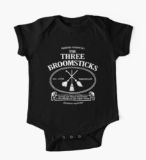 The Three Broomsticks Variant One Piece - Short Sleeve