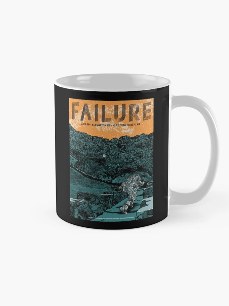 Imagen 3 de 6, Taza de café con la obra Banda de falla, diseñada y vendida por BrodieBouges.