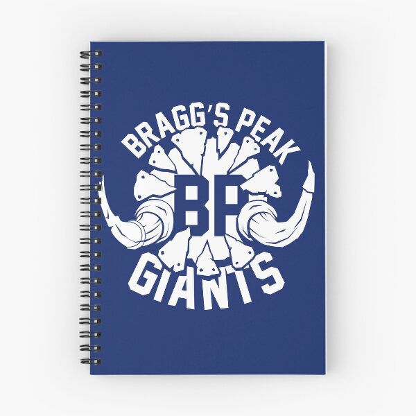 Artikelvorschau, Bragg’s Peak-Giants weiß mit Text entworfen und verkauft von Karl-der-Tolle.
