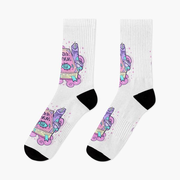 Aperçu de l'œuvre Collection « Spooky Cute » gothique pastel | Esthétique horrifique et mignonne, ambiance sorcière créée et vendue par Krasnovaovaova.