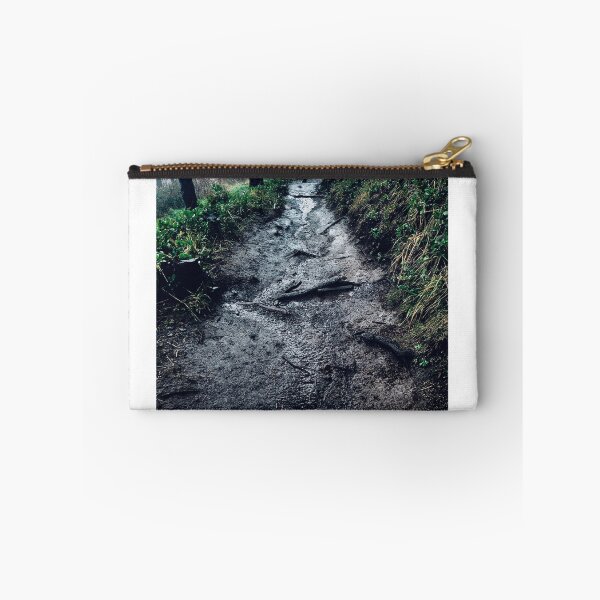 Aperçu de l'œuvre Sentier d'hiver créée et vendue par Beautyremains.