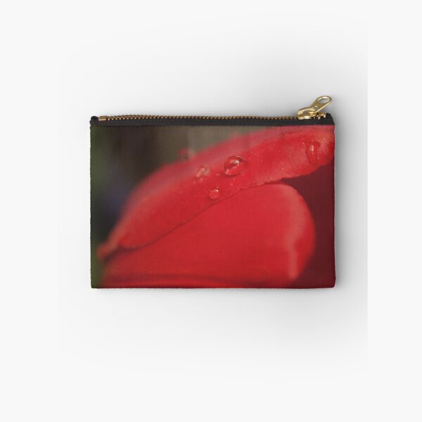 Item preview, Water drops on tulip designed and sold by Production Art Manon Meilleur.