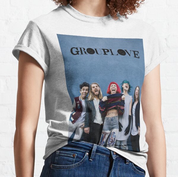 GROUPLOVE Classic T-Shirt