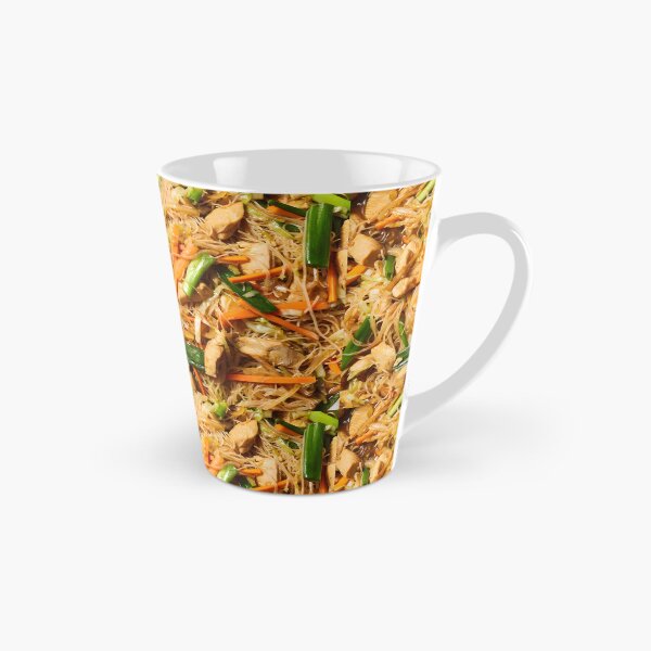 Aperçu de l'œuvre Pancit philippin salé au poulet et aux légumes créée et vendue par getpressedshirt.