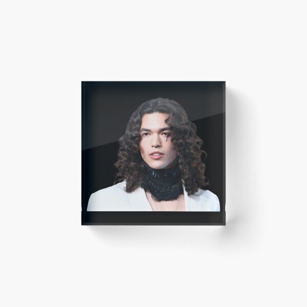 Item preview, Conan Gray – Elegante retrato de cabello rizado en estilo indie minimalista designed and sold by aziakuboires.