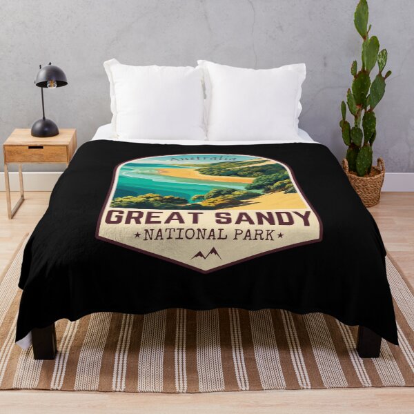 Artikelvorschau, Great Sandy National Park in Queensland, Australien Retro Travel Art Emblem entworfen und verkauft von MaateoDesign.